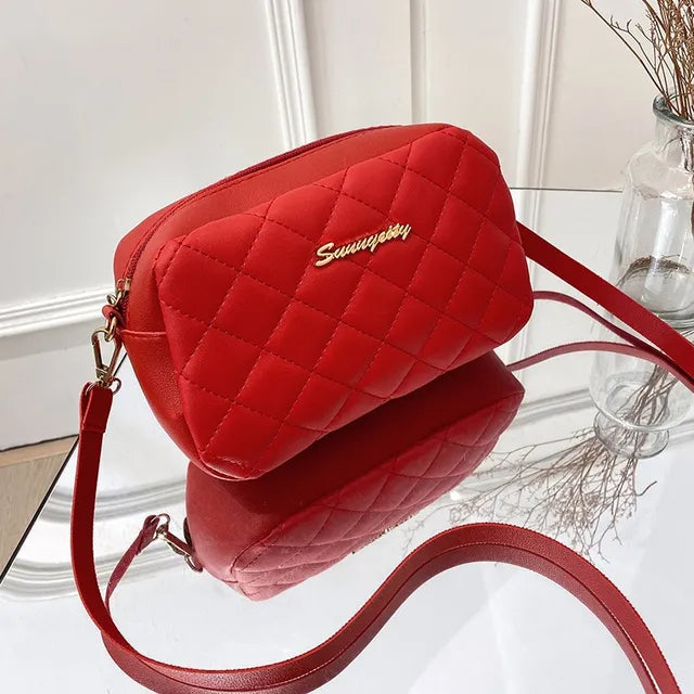 2022 New Fashion Female Shoulder Bag Rhombus Embroidered Solid Color Chain